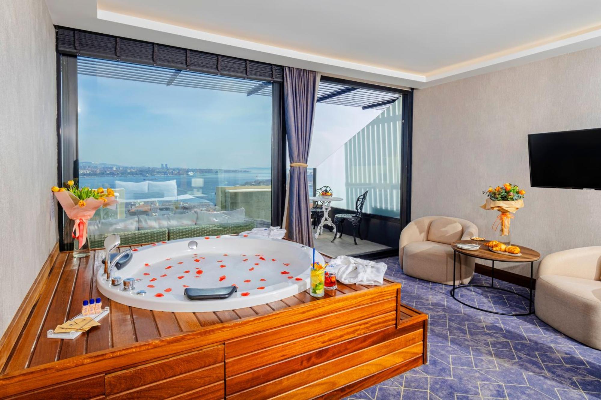 Ring Stone Hotels Bosphorus - Special Class Estambul Exterior foto